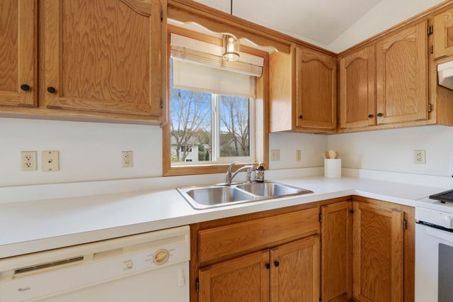 7606 Behm Lane, Lino Lakes, MN 55014