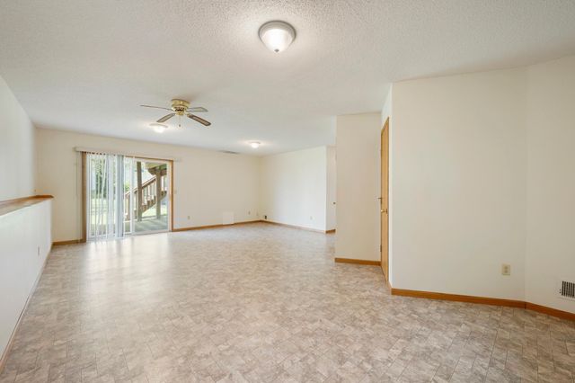 7606 Behm Lane, Lino Lakes, MN 55014