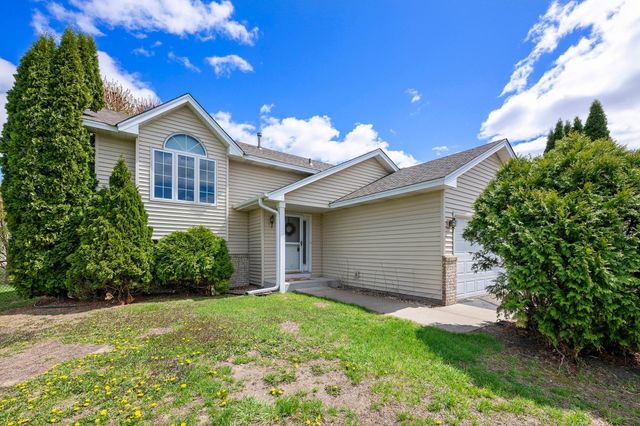 7606 Behm Lane, Lino Lakes, MN 55014