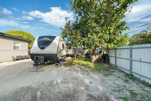 740 135 Street, North Miami, FL 33168
