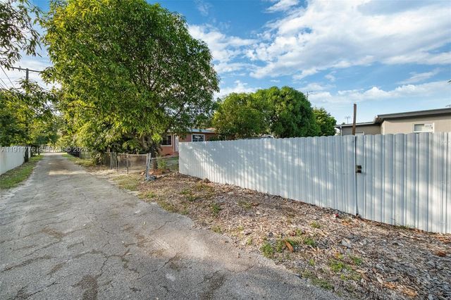 740 135 Street, North Miami, FL 33168