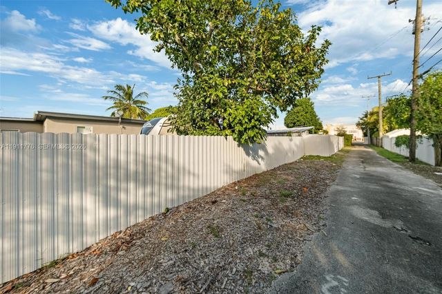 740 135 Street, North Miami, FL 33168
