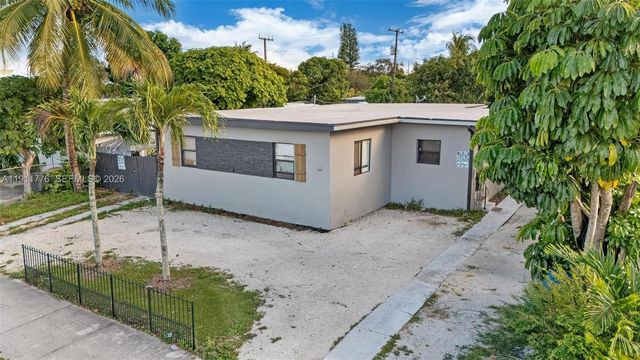 740 135 Street, North Miami, FL 33168