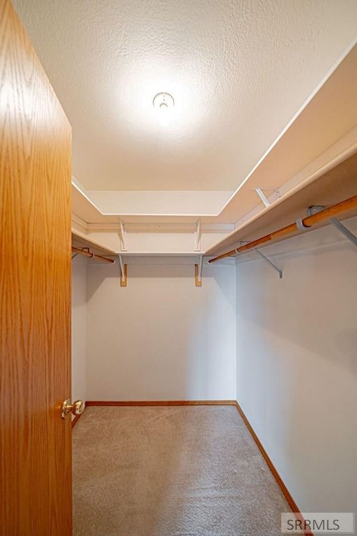 Image 29 of property listing at 946 S Bellin Road, Idaho Falls, ID 83402