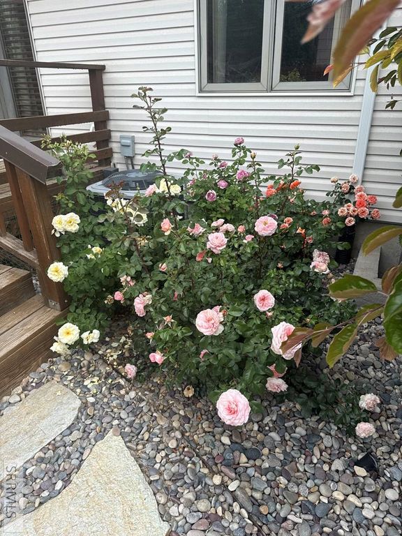 Image 53 of property listing at 946 S Bellin Road, Idaho Falls, ID 83402