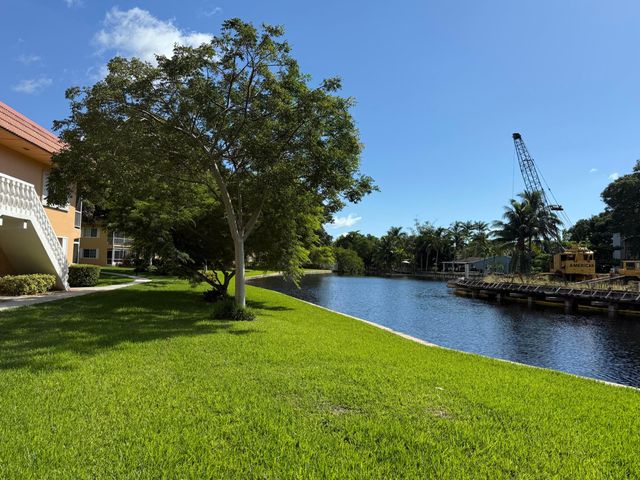 140 NE 19 Court E 112-E, Wilton Manors, FL 33305