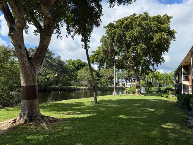 140 NE 19 Court E 112-E, Wilton Manors, FL 33305