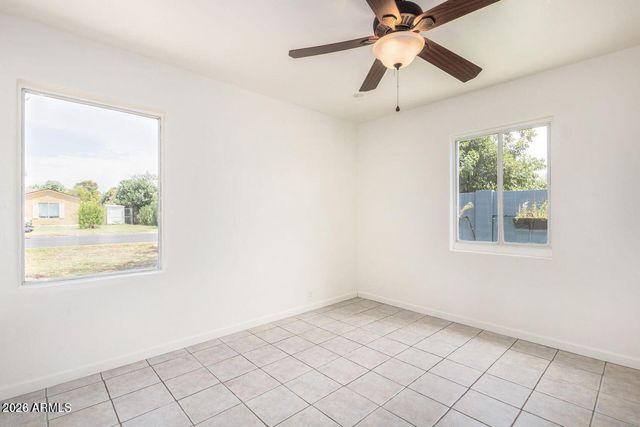 2441 E Edgemont Avenue, Phoenix, AZ 85008