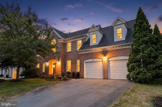 43478 GOLDEN MEADOW CIR, Ashburn, VA 20147