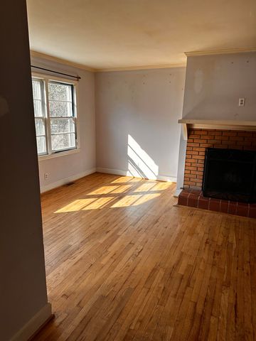 4337 Ellis Ave., Little River, SC 29566