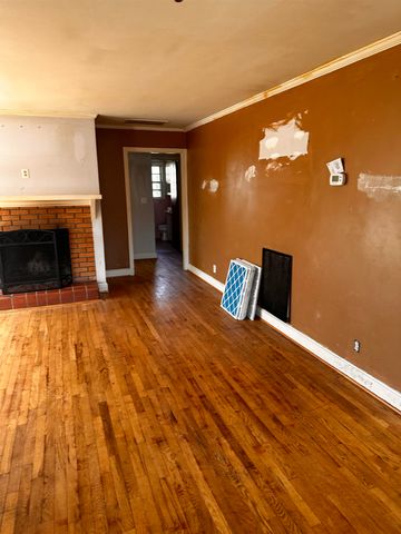 4337 Ellis Ave., Little River, SC 29566