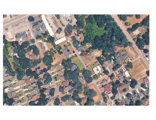 4337 Ellis Ave., Little River, SC 29566