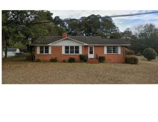 4337 Ellis Ave., Little River, SC 29566