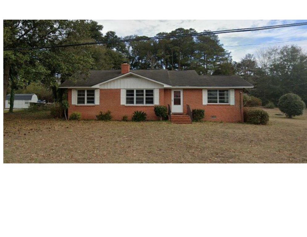 4337 Ellis Ave., Little River, SC 29566