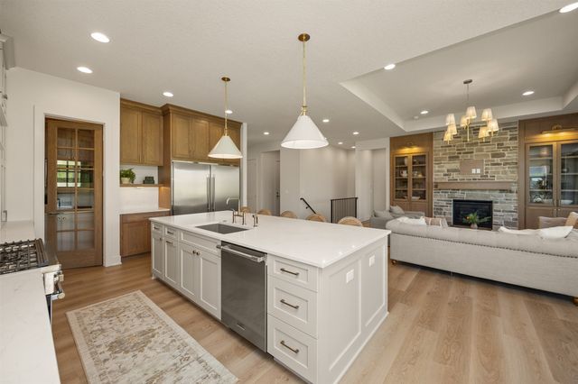 11265 Twilight Drive, West Des Moines, IA 50266