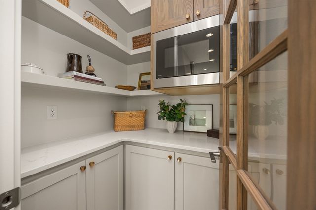 11265 Twilight Drive, West Des Moines, IA 50266