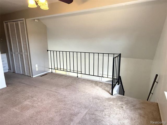 28404 Longmeadow Lane, Brownstown, MI 48183