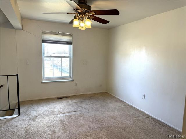 28404 Longmeadow Lane, Brownstown, MI 48183