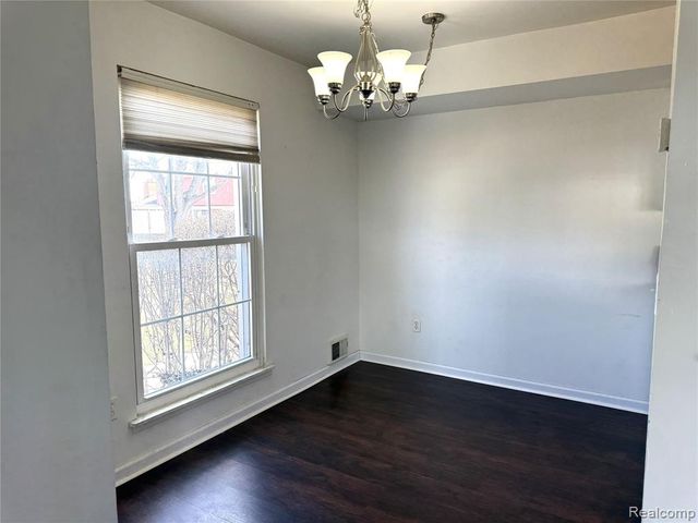 28404 Longmeadow Lane, Brownstown, MI 48183