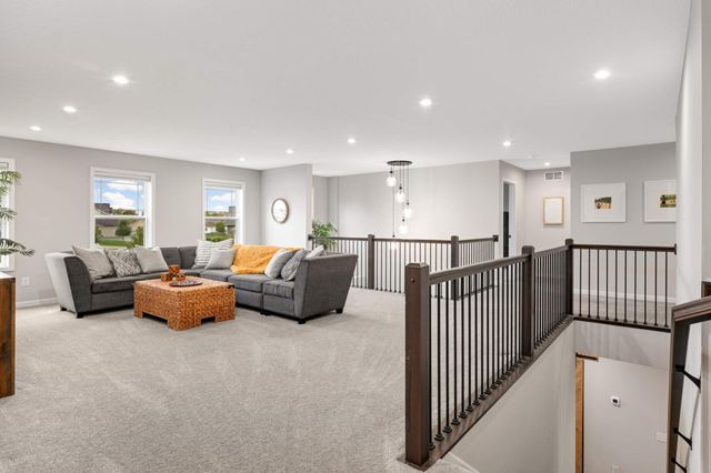 6655 Bracken Drive, Minnetrista, MN 55331