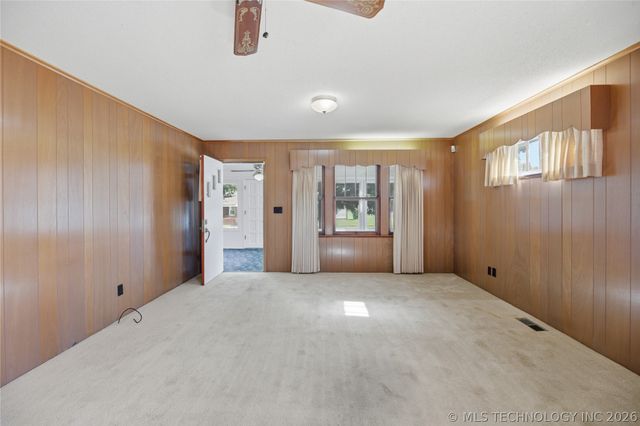 1348 E McKinley Avenue, Sapulpa, OK 74066