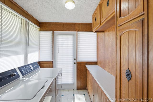 1348 E McKinley Avenue, Sapulpa, OK 74066