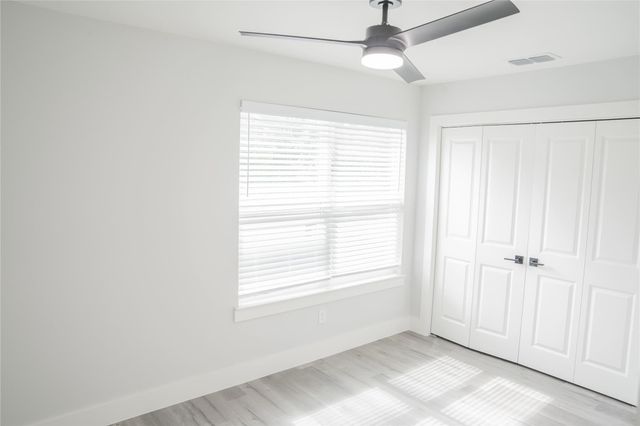 318 Henderson Street, Bonham, TX 75418