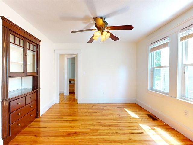 25 Charlotte Road -, Waltham, MA 02453