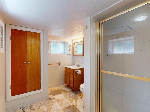 25 Charlotte Road -, Waltham, MA 02453