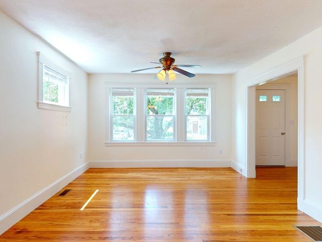 25 Charlotte Road -, Waltham, MA 02453