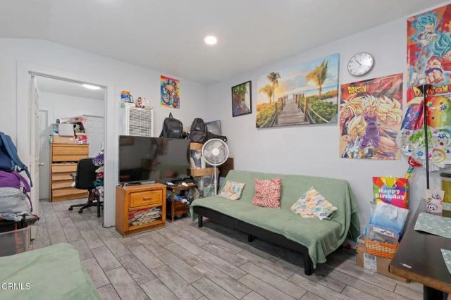 136 N Garfield Avenue, Oxnard, CA 93030