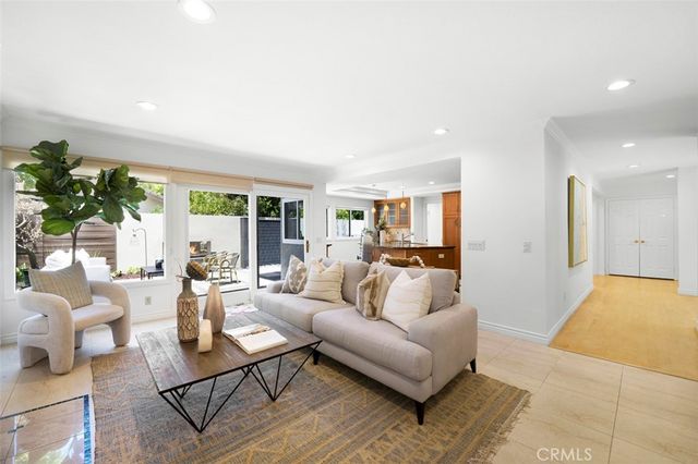 14 Brillantez, Irvine, CA 92620