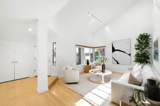 14 Brillantez, Irvine, CA 92620