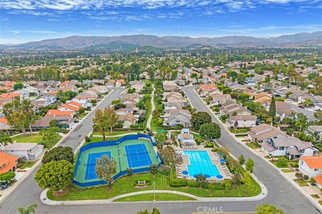 14 Brillantez, Irvine, CA 92620