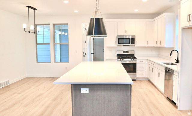 6847 W RIPPLE RD, South Jordan, UT 84009