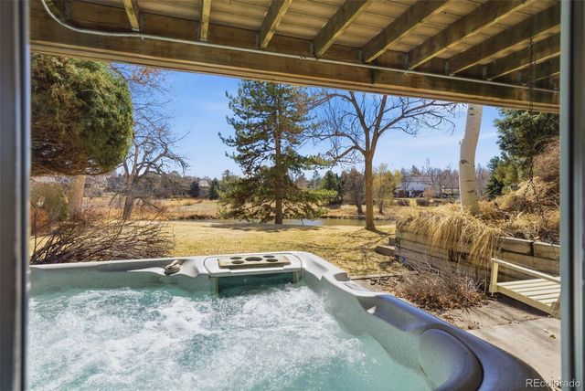 1520 W Briarwood Avenue, Littleton, CO 80120