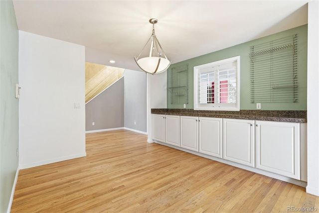 1520 W Briarwood Avenue, Littleton, CO 80120