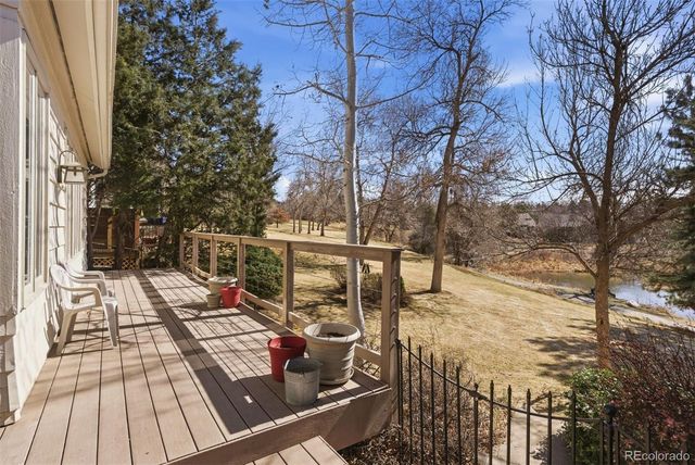 1520 W Briarwood Avenue, Littleton, CO 80120