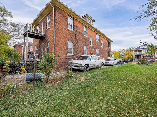 2209 Pasadena Street, Detroit, MI 48238