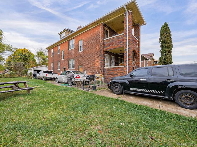 2209 Pasadena Street, Detroit, MI 48238