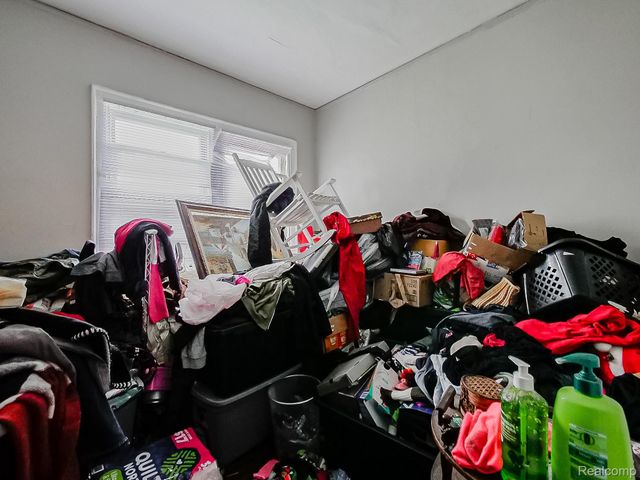 2209 Pasadena Street, Detroit, MI 48238