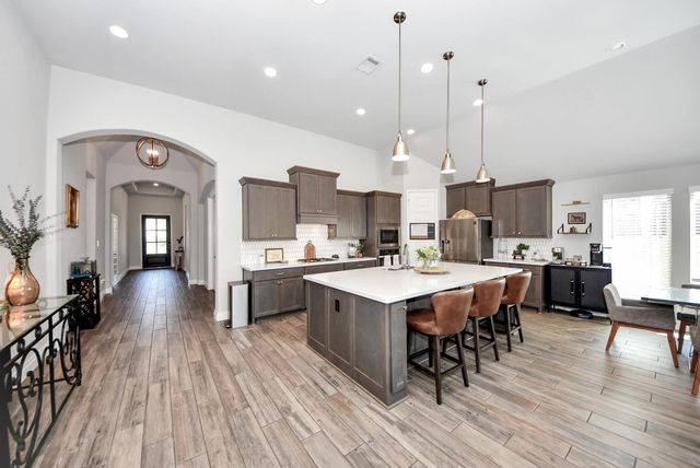 18940 Rosewood Terrace Drive, Roman Forest, TX 77357