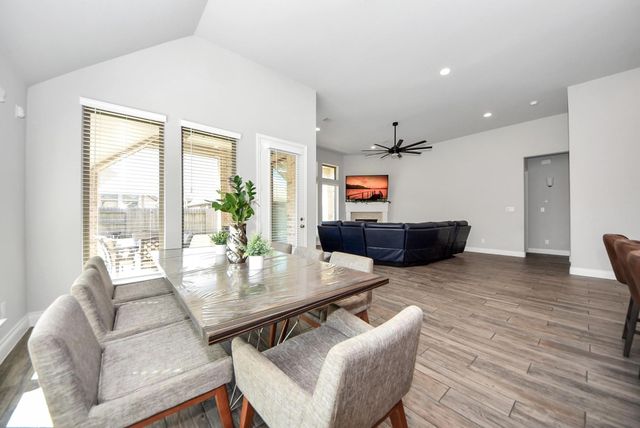 18940 Rosewood Terrace Drive, Roman Forest, TX 77357