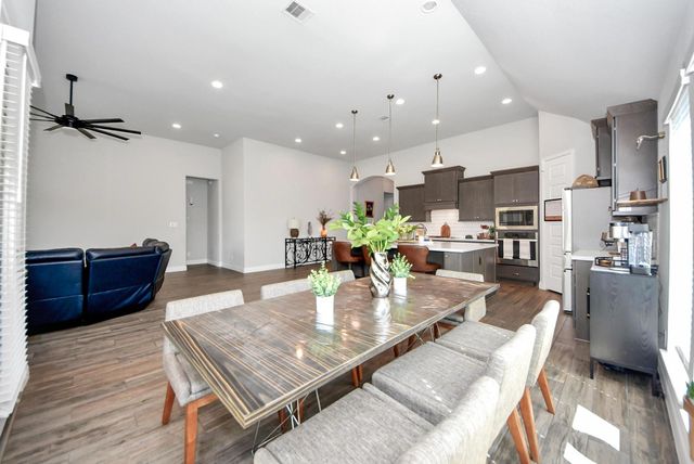 18940 Rosewood Terrace Drive, Roman Forest, TX 77357