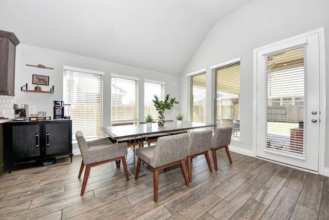 18940 Rosewood Terrace Drive, Roman Forest, TX 77357