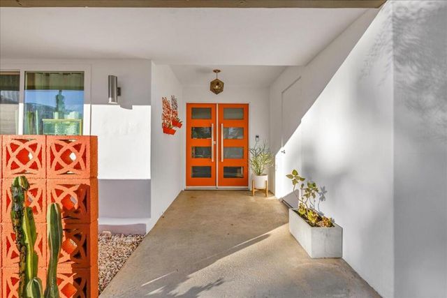 1538 E Verbena Drive, Palm Springs, CA 92262