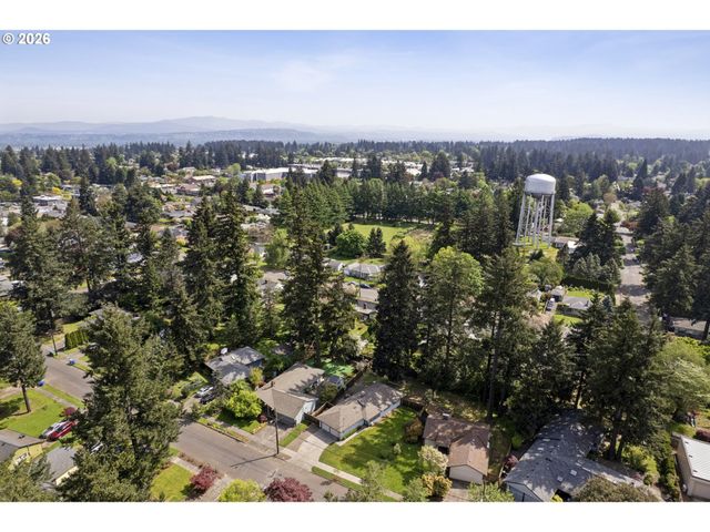 1038 Ne 113TH Ave, Portland, OR 97220