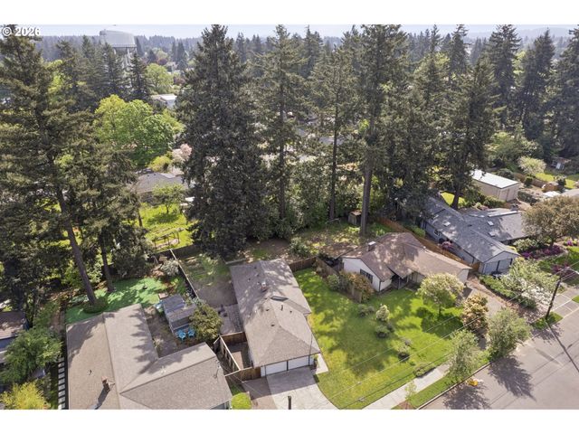 1038 Ne 113TH Ave, Portland, OR 97220