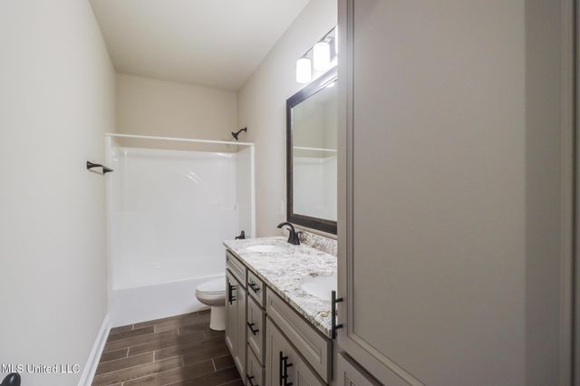 856 Leeward Drive, Biloxi, MS 39532