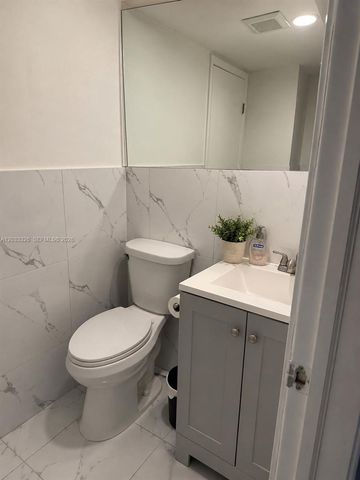 6215 W 22nd Court 15, Hialeah, FL 33016